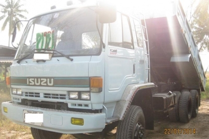 ขาย FXZ23NFY-K 240 แรง โบว์เกาะ สองเพลาดั้มพ์ มีช่องวางเครน โทร 088-4501277