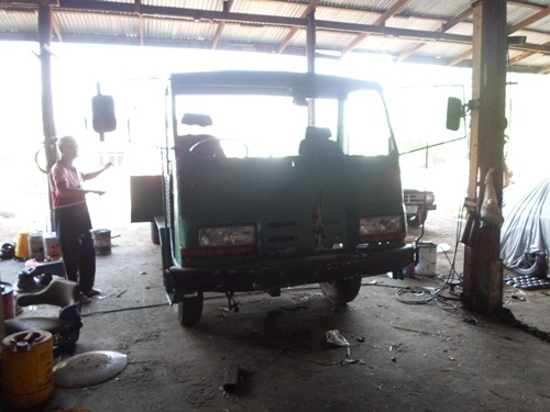 ขายรถอีแต๋นเทนเลอย์หกล้อเครื่องอีสุสุ115HPรถใช้งานได้ดีมากคัชซีสวยมาก