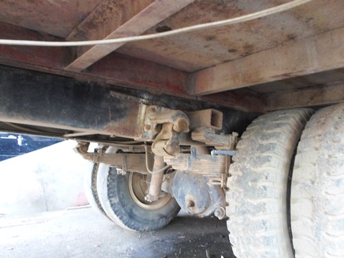 ขายรถอีแต๋นเทนเลอย์หกล้อเครื่องอีสุสุ115HPรถใช้งานได้ดีมากคัชซีสวยมาก