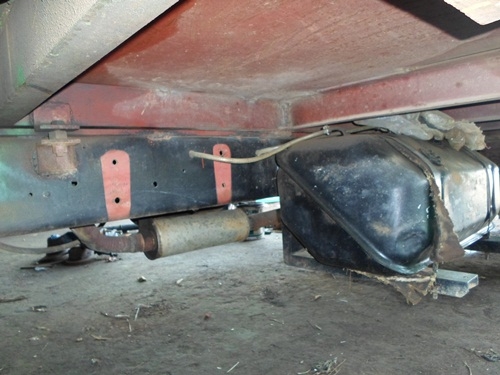 ขายรถอีแต๋นเทนเลอย์หกล้อเครื่องอีสุสุ115HPรถใช้งานได้ดีมากคัชซีสวยมาก