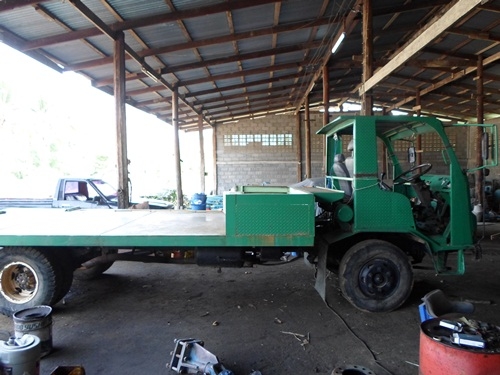 ขายรถอีแต๋นเทนเลอย์หกล้อเครื่องอีสุสุ115HPรถใช้งานได้ดีมากคัชซีสวยมาก