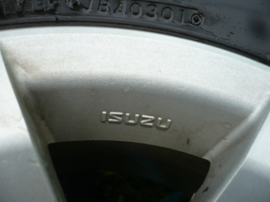 ล้ออะไหล่อีซูซุ VEGAแท้ครับ ล้ออะไหล่อีซูซุ VEGAแท้ครับ