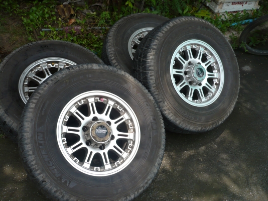 แม็กSSW15X7.5พร้อมยาง255/70R15