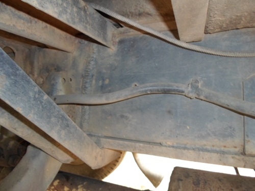 ขายรถสิบล้อหัวยาวเครื่อง6BGดีมากคานหน้าใหญ่เบลคชิพฟีช่วงล่าง200เพลาเดียวพวงมาลัยเพลาเวอร์หลังถนนวิ่งดีมาก