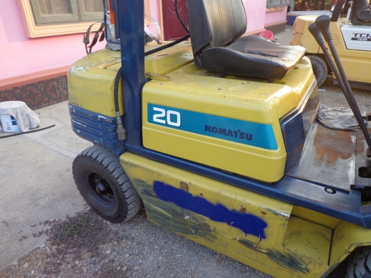 รถยก KOMATSU FG20-11 เครื่องเบนซิน ติดต่อคุณจิ๊ด โทร. 089-7949488