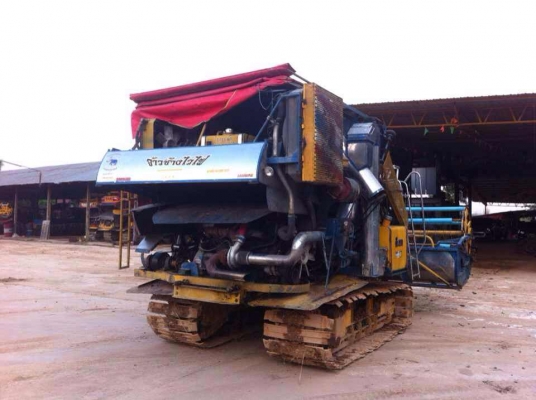 ขายรถเกี่ยวข้าวเกษตรพัฒนา จ้าวช้างไวไฟ ด่วนครับ