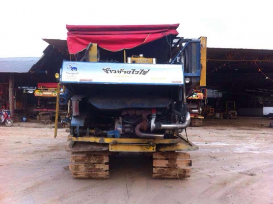 ขายรถเกี่ยวข้าวเกษตรพัฒนา จ้าวช้างไวไฟ ด่วนครับ