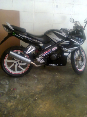 cbr150  โปรอามพร้อมทะเบียนติดต่อ 24 ช ม