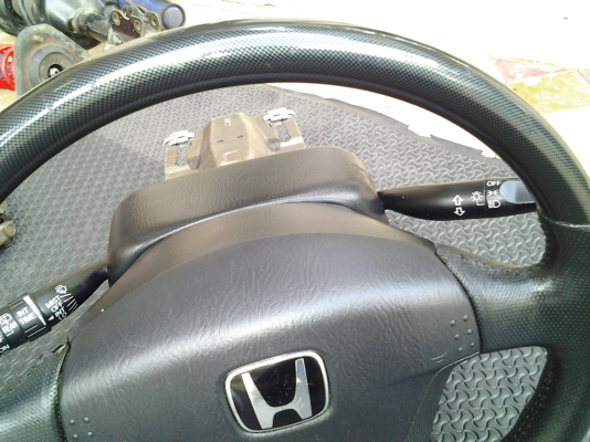 ขายพวกมาลัยHonda SRS Airbag เป็นหนังแท้ กึ่งคาร์บอนเคฟล่า..ยกทั้งชุด..ตามรูป