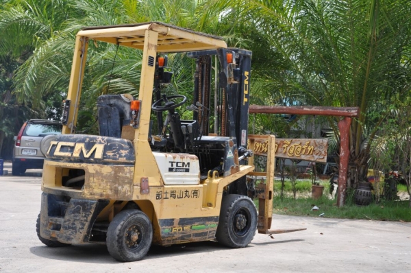 ขายFORKLIFT TCM1.5ตันครึ่ง(ดีเซล)(งาหมุน360องศา) สภาพสวยเดิมจากญี่ปุ่นยังไม่เคยใช้านในไทย 129,000เท่านั้น!!!