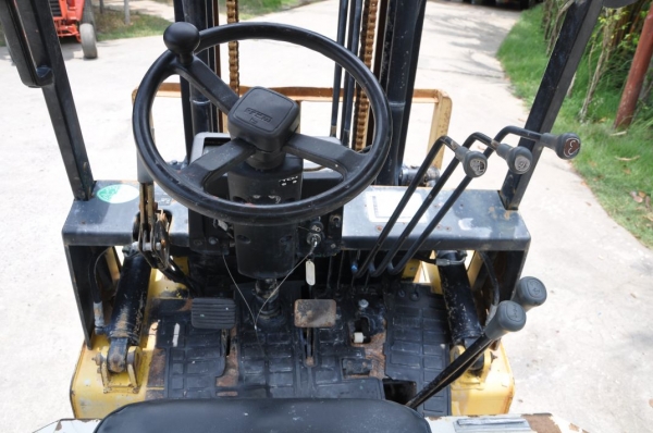 ขายFORKLIFT TCM1.5ตันครึ่ง(ดีเซล)(งาหมุน360องศา) สภาพสวยเดิมจากญี่ปุ่นยังไม่เคยใช้านในไทย 129,000เท่านั้น!!!