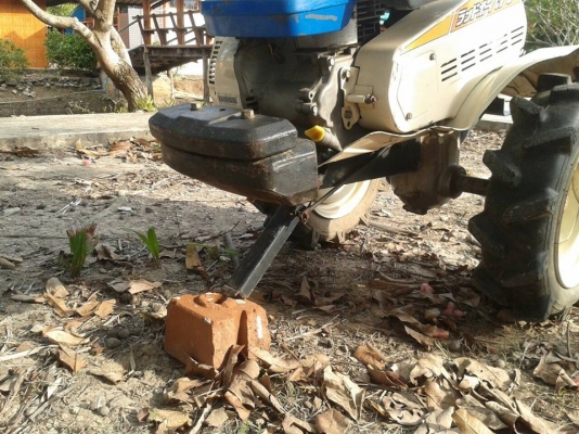 รถไถพรวนดินญี่ปุ่นISEKIรุ่นKVC70ใช้พ่วงได้เลย รถไถพรวนดินญี่ปุ่นISEKIรุ่นKVC70ใช้พ่วงได้เลย