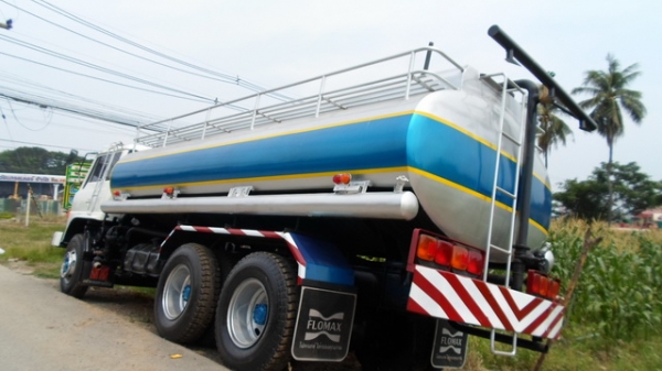 ขายรถบรรทุกน้ำ HINO F-18 พร้อมใช้