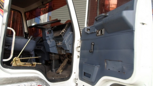 ชายรถดัมพ์ Rocky-210 สภาพเยี่ยม