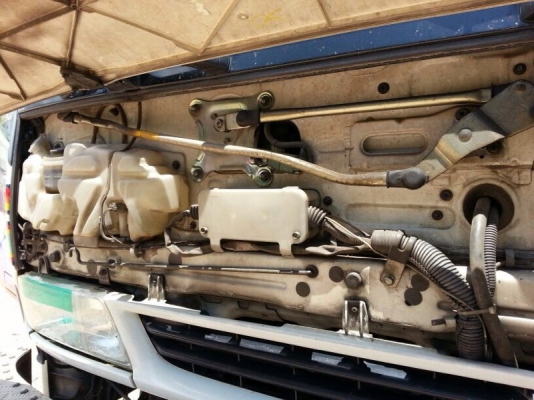 รถอีซูซุ 10 ล้อ ตู้เย็น 230 แรงม้า. ปี 50 สนใจติดต่อ 081 - 6079515 รถอีซูซุ 10 ล้อ ตู้เย็น 230 แรงม้า. ปี 50 สนใจติดต่อ 081 - 6079515