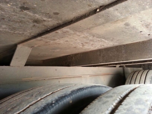 รถอีซูซุ 10 ล้อ ตู้เย็น 230 แรงม้า. ปี 50 สนใจติดต่อ 081 - 6079515 รถอีซูซุ 10 ล้อ ตู้เย็น 230 แรงม้า. ปี 50 สนใจติดต่อ 081 - 6079515