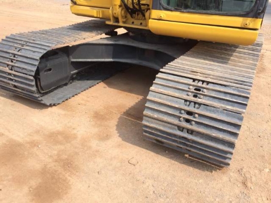 ขายรถแบคโฮ KOMATSU PC130-6 ระบบไฟฟ้าเต็ม รถนอกนำเข้าสภาพสวย สนใจติดต่อ 081-2990958 ขายรถแบคโฮ KOMATSU PC130-6 ระบบไฟฟ้าเต็ม รถนอกนำเข้าสภาพสวย สนใจติดต่อ 081-2990958