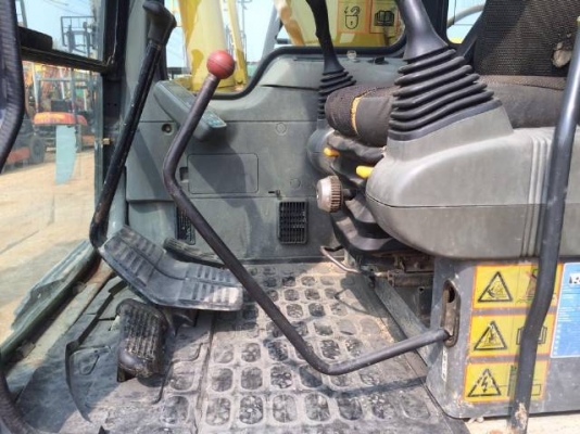 ขายรถแบคโฮ KOMATSU PC130-6 ระบบไฟฟ้าเต็ม รถนอกนำเข้าสภาพสวย สนใจติดต่อ 081-2990958 ขายรถแบคโฮ KOMATSU PC130-6 ระบบไฟฟ้าเต็ม รถนอกนำเข้าสภาพสวย สนใจติดต่อ 081-2990958