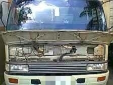 รถฮีโน่ 10 ล้อดั้ม FM3M  240 แรงม้า. ปี 38  สนใจติดต่อ 081 - 6079515