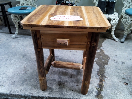 ตู้ Log home ข้างเตียง