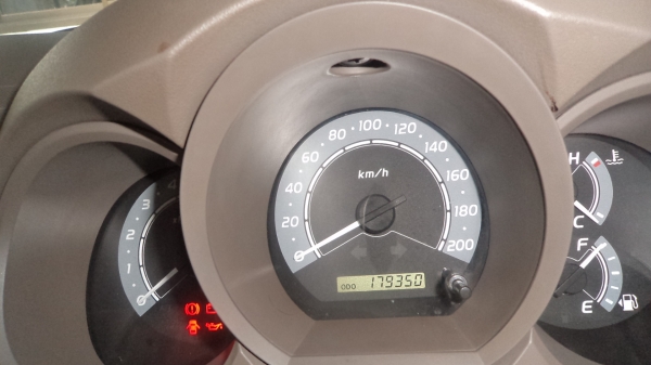 TOYOTA, HILUX VIGO 3.0 E DOUBLE CAB PRERUNNER (ABS) โฉม DOUBLE CAB สีดำ