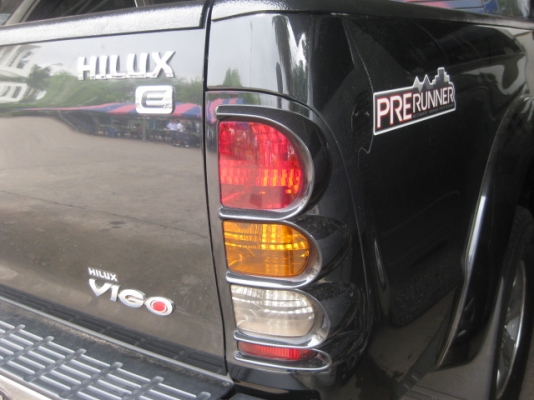 TOYOTA, HILUX VIGO 3.0 E DOUBLE CAB PRERUNNER (ABS) โฉม DOUBLE CAB สีดำ