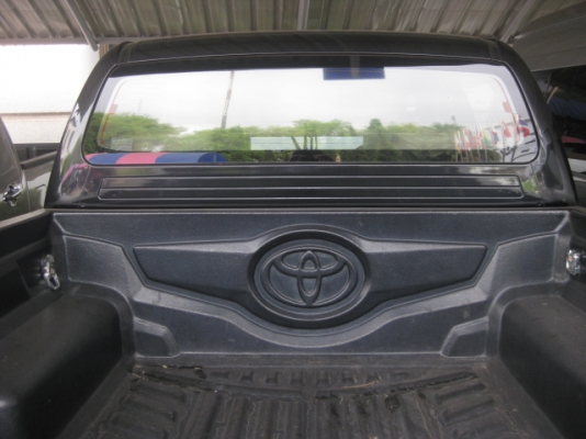 TOYOTA, HILUX VIGO 3.0 E DOUBLE CAB PRERUNNER (ABS) โฉม DOUBLE CAB สีดำ