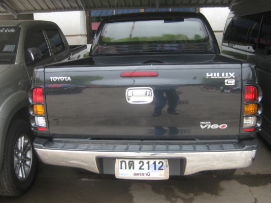 TOYOTA, HILUX VIGO 3.0 E DOUBLE CAB PRERUNNER (ABS) โฉม DOUBLE CAB สีดำ