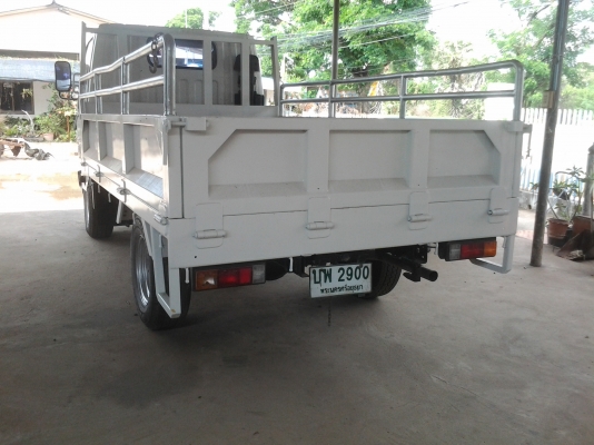 ขายมิตซูบิชิแคนเตอร์สีล้อไม่ติดเวลาป้ายเขียวปี2554