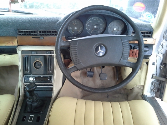 MERCEDES BENZ คลาสสิค