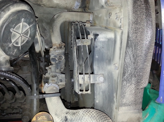 KOMATSU PC30MR-1 10299