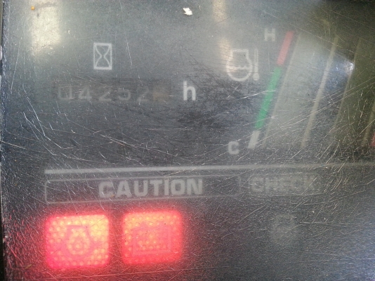 KOMATSU PC30MR-1 10299