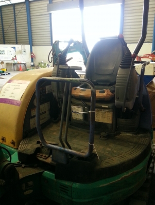 KOMATSU PC30MR-1 10299