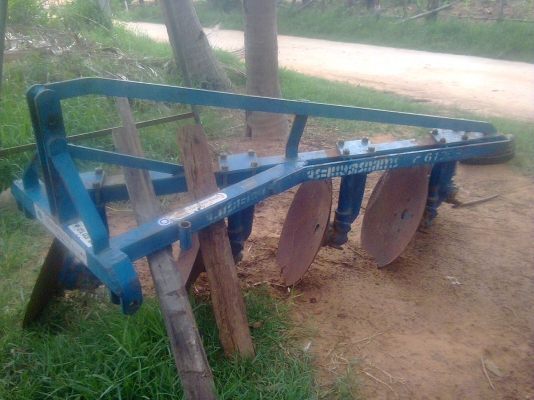 ขายตามสภาพ ผาล4 .ใส่รถ 34 36 45 47 ได้