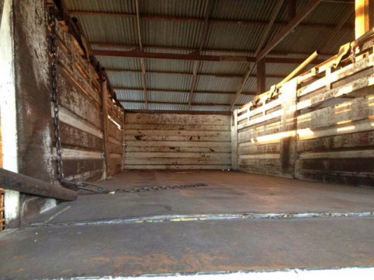 ขาย หางพ่วง อู่ ทีชีทรัศ  2 เพลา ปี 54  สนใจติดต่อ 081 - 6079515