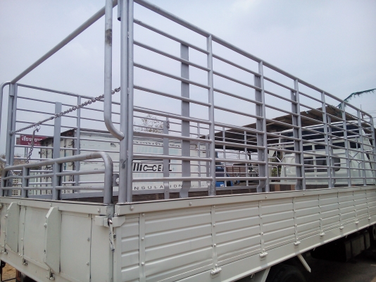 6 ล้อกลาง *Euro.2*  ISUZU  NQR 175 แรงม้า+คอมมอนเรว *ยาว 5.50ม.* รถสวยเดิม+สวยจริง *รถห้างแท้* เอกสารพร้อมโอน