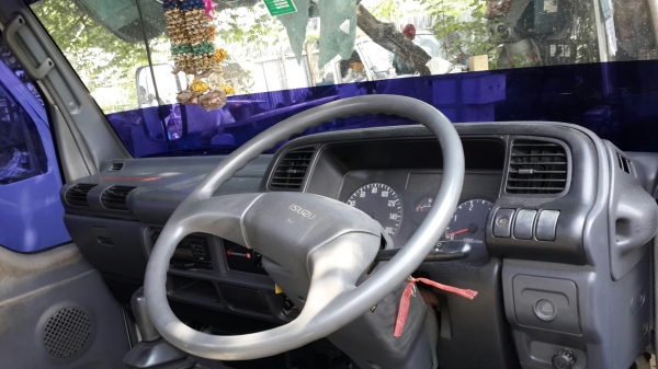 ขาย4ล้ออีซูซุNKR ทะเบียนไม่ติดเวลา เครื่อง100แรงเทอร์โบอินเตอร์ แอร์เย็นฉ่ำ สภาพดีพร้อมใช้ รถออกห้างแท้ๆ