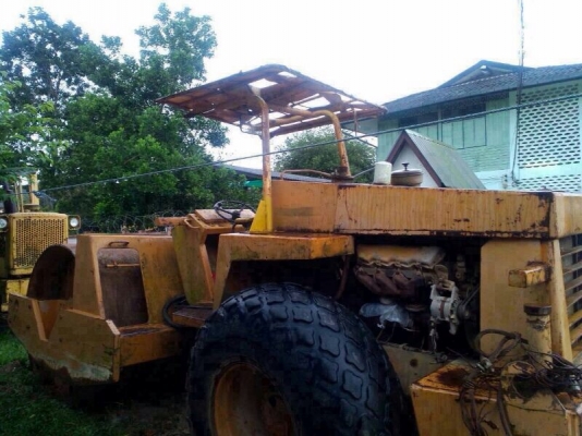 ขาย รถบด CAT เพลาเดียว 10 ตัน. / รถกรีต CAT 12F   ( ขายคู่ )   สนใจติดต่อ 081 - 6079515