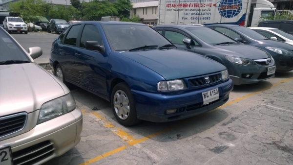 Seat Cordoba ปี 1998 สีน้ำเงิน ขายราคา 80,000 บาท