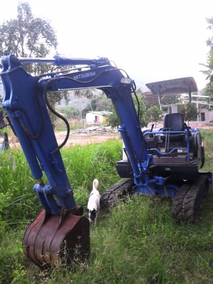 รถแบคโฮ MM35B มีเล่มทะเบียน ไฟแนนซ์ให้ 150,000