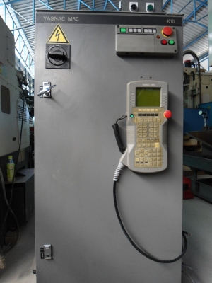 ตู้ control yasnac mrc k10