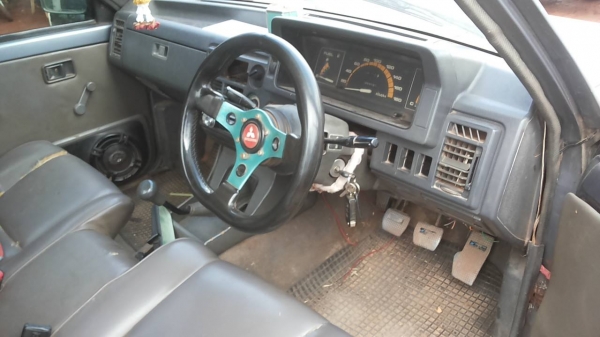 ***ขายแล้วครับขอบคุณ Truck2hand ขายกระบะตอนเดียว FORD 2.5เครื่องมังกรดำ ยอดนิยม ปี34/91 เครื่องเดิมเกียร์เดิม เครื่องแน่นๆ แรงๆ ประหยัด เกียร์ดีไม่หลุด ช่วงล่างดี คัสซีดี มีตำหนินิดหน่อย ตามดบ้าง พื้นปูกระบะ ภายในเก๋งสวย คอนโซลครบ พ.ธรรมดา แอร์มีระบบ สีสั ***ขายแล้วครับขอบคุณ Truck2hand ขายกระบะตอนเดียว FORD 2.5เครื่องมังกรดำ ยอดนิยม ปี34/91 เครื่องเดิมเกียร์เดิม เครื่องแน่นๆ แรงๆ ประหยัด เกียร์ดีไม่หลุด ช่วงล่างดี คัสซีดี มีตำหนินิดหน่อย ตามดบ้าง พื้นปูกระบะ ภายในเก๋งสวย คอนโซลครบ พ.ธรรมดา แอร์มีระบบ สีสั