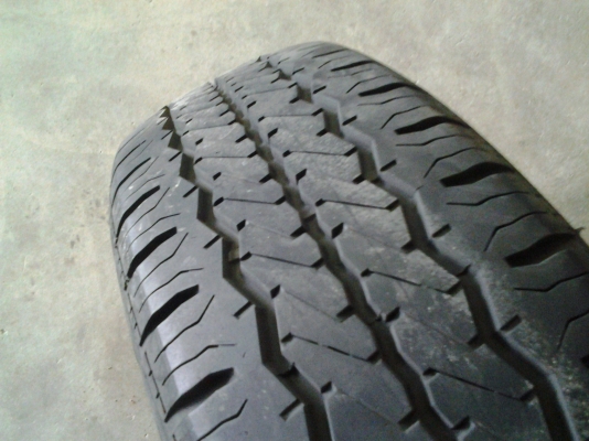ยาง215/70/16 สภาพดีมากๆ