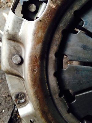 ขายชุดแผ่นคลัช+หวีกดคลัชเครื่อง4e-fe มี4ชุดราคาชุดละ 600