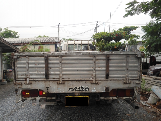 ขายรถ HINO  สิีขาว  ลดเเล้ว 630.000 บาท