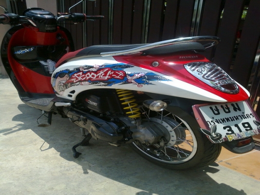 ขายScoopy i หัวฉีด รถบ้านเครื่องเดิมๆ สภาพดี