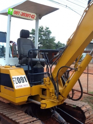 ขายรถแบคโฮ KOMATSU PC30-6