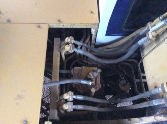 ขายรถแบคโฮ ราคา 480,000บาท