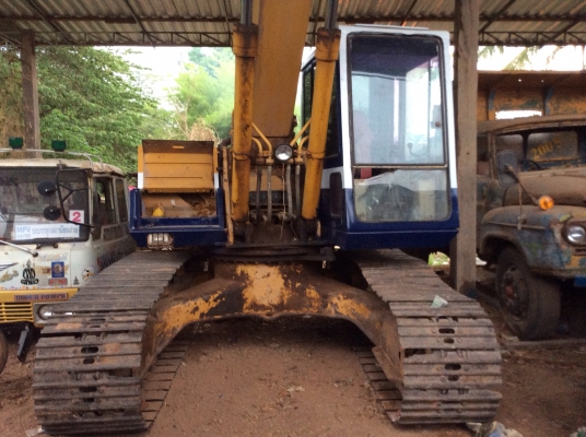 ขายรถแบคโฮ ราคา 480,000บาท