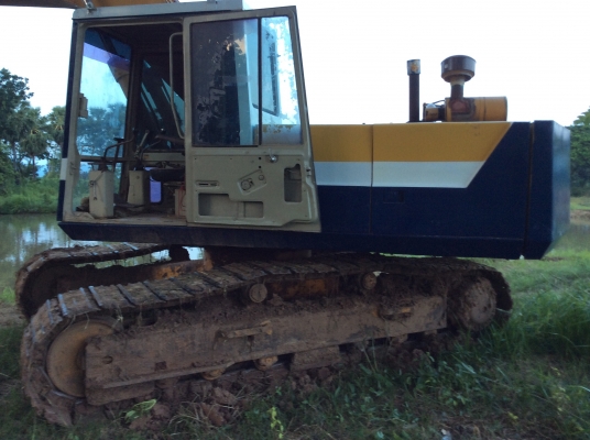 ขายรถแบคโฮ ราคา 480,000บาท